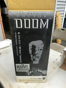 HELMUT MASK DR DOOM Factory X 1:1 Scale Replica Marvel Universe Collection 146