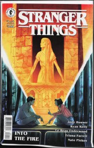 Stranger Things: Into the Fire #1 Cover A (2020) Stranger Things