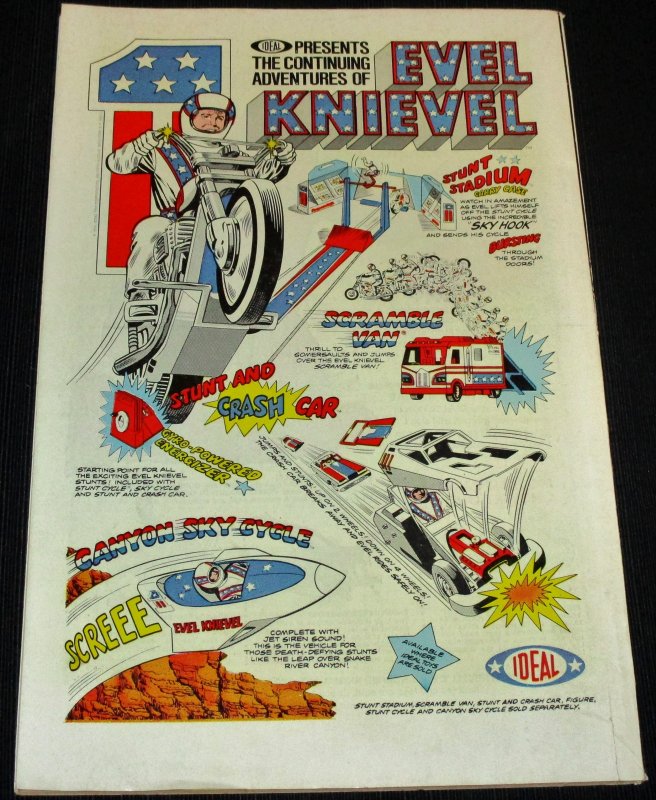 Detective Comics #445 (1975)