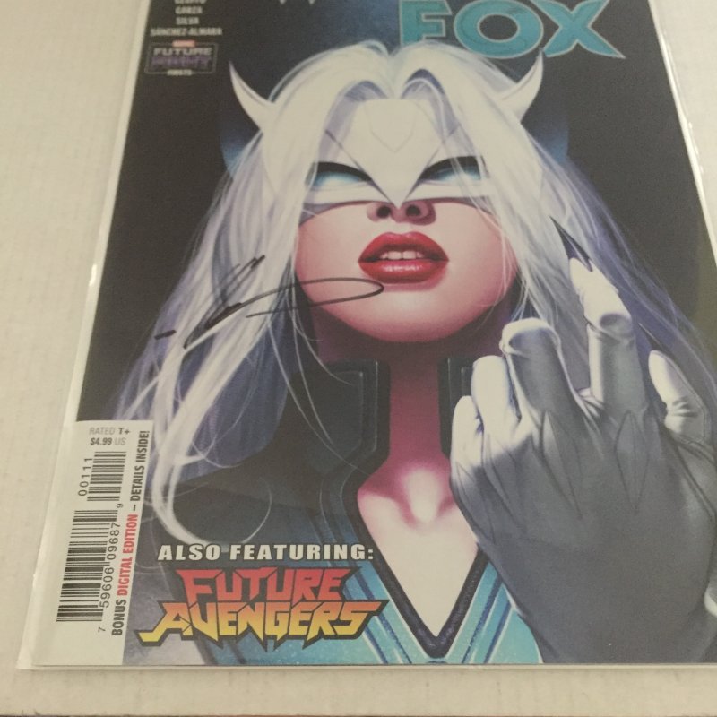 2019 Marvel Comics White Fox Variant #1 Signed by Penciler Ale Garza with COA