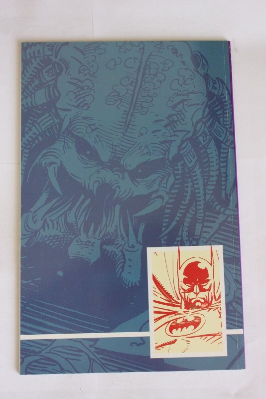 Batman versus Predator #2 (1992) Predator NM
