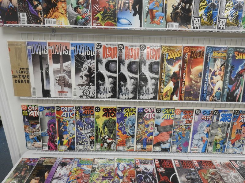 Huge Lot 130+ Comics W/ Captain Atom, Lone Wolf and Cub, +More! Avg VF- Cond!