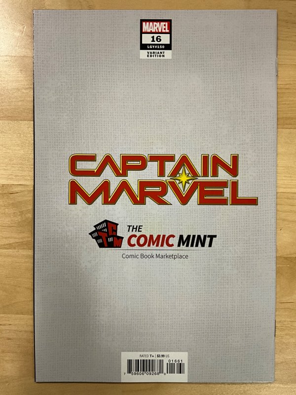 Captain Marvel #16 Momoko Cover (2020)