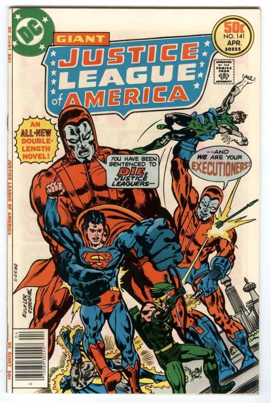 Justice League of America #141 DC Giant  April 1977 1st App Manhunters KEY Issue 