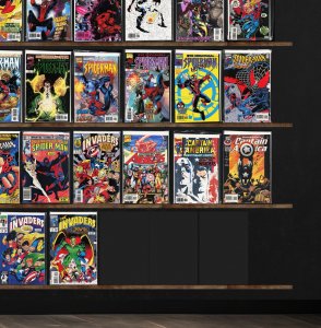 Huge Lot 140+ Comics with Spider-Man 2099, The Avengers & More!