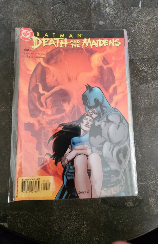 Batman: Death and the Maidens #9 (2004)