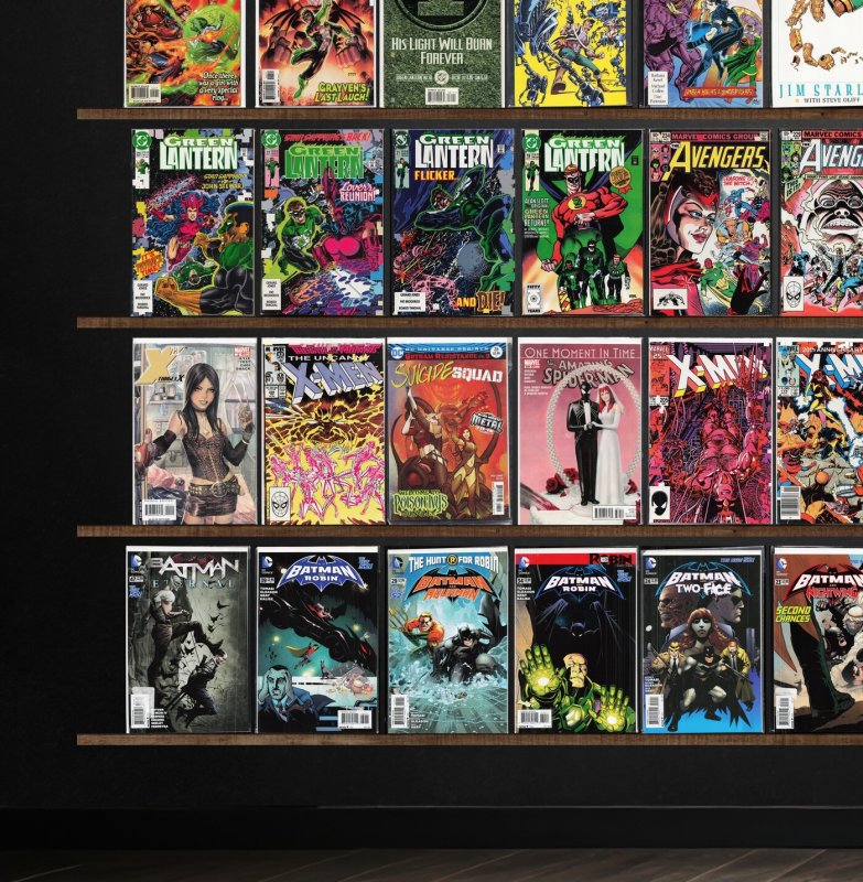 Huge Lot 150+ Comics with Green Lantern, Batman And Robin & More!