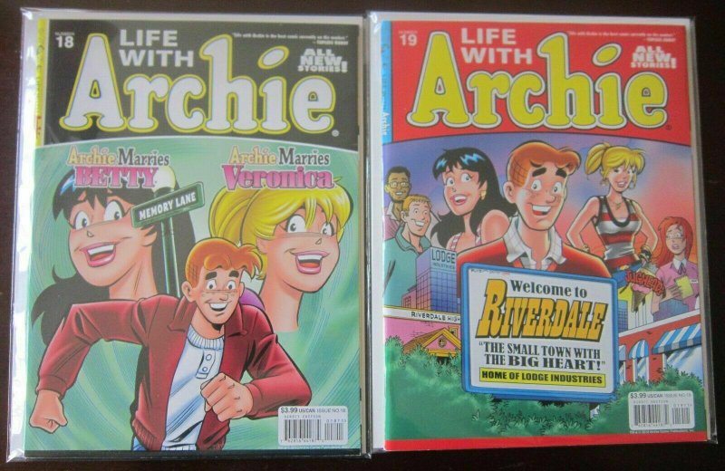 Life with Archie from:#18-34 18 different some variants 8.0 VF (2012-2014)