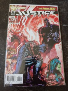 JUSTICE LEAGUE #6 VF/NM