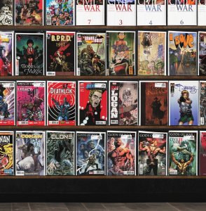 Huge Lot 150+ Comics with Batman, Blood Syndicate, The Darkness & More!