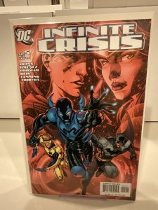 Infinite Crisis #5 2006 9.0 (our highest grade) Jim Lee Cover! 1st Blue Beetle!