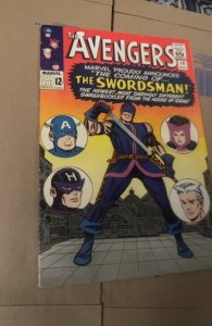 The Avengers #19 (1965)1st Swordsman classic key