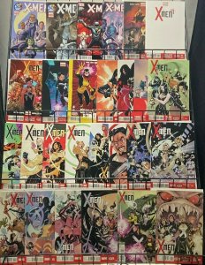 X-MEN 2010/2013 COLLECTION! 27 ISSUES- Fantastic Four, Brian Wood, VF-NM