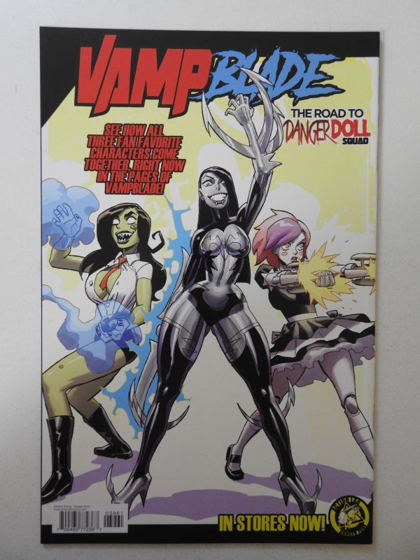 Zombie Tramp #39 Variant VF Condition!