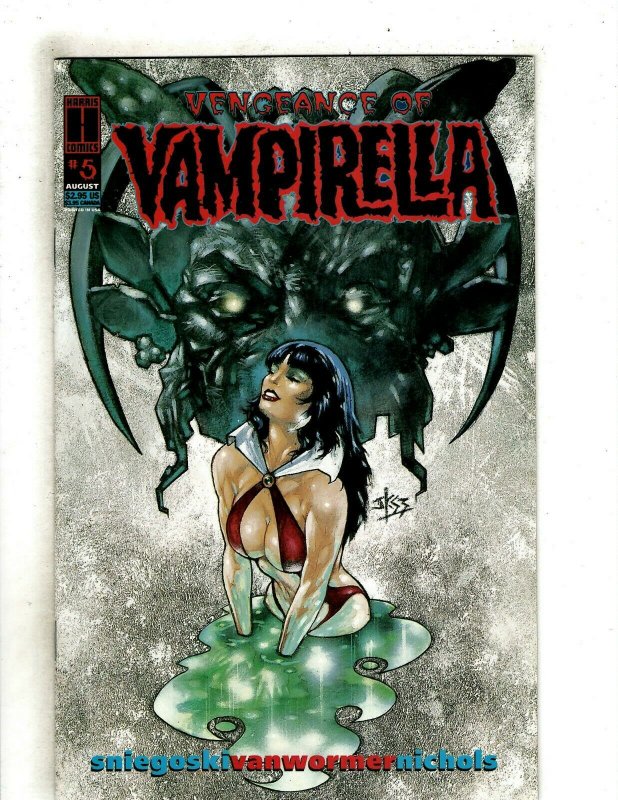 10 Comics Vampirella 7 5 Shield 3 Windraven 1 Tick 9 Chainsaw 2 Danger 4 + J515 