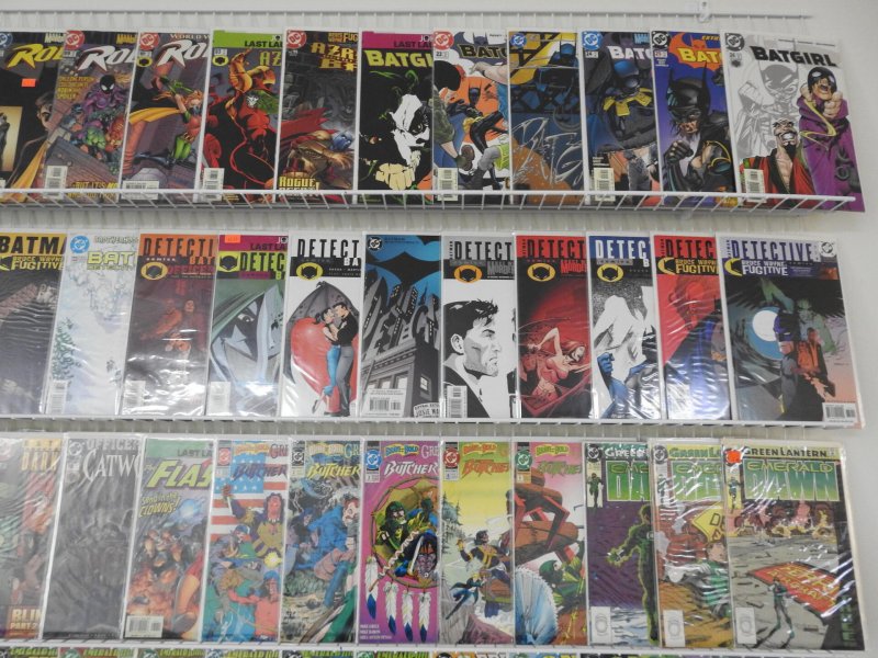 Huge Lot 140+ Comics W/ Batman, Green Arrow, Robin+ Avg VF Condition!
