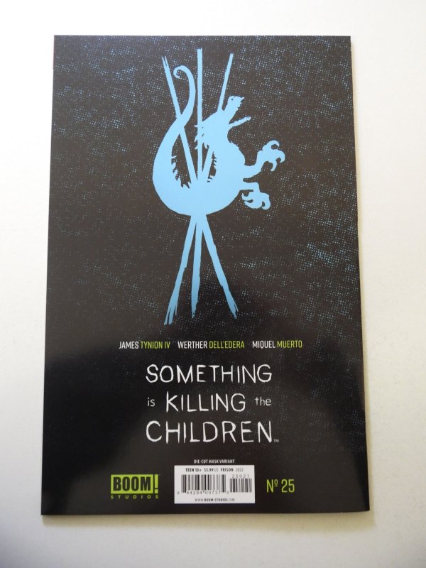 Something is Killing the Children #25 (2022) Die-Cut Mask Variant NM Condition