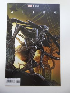 Alien #5 Giangiordano Cover (2021) NM Condition