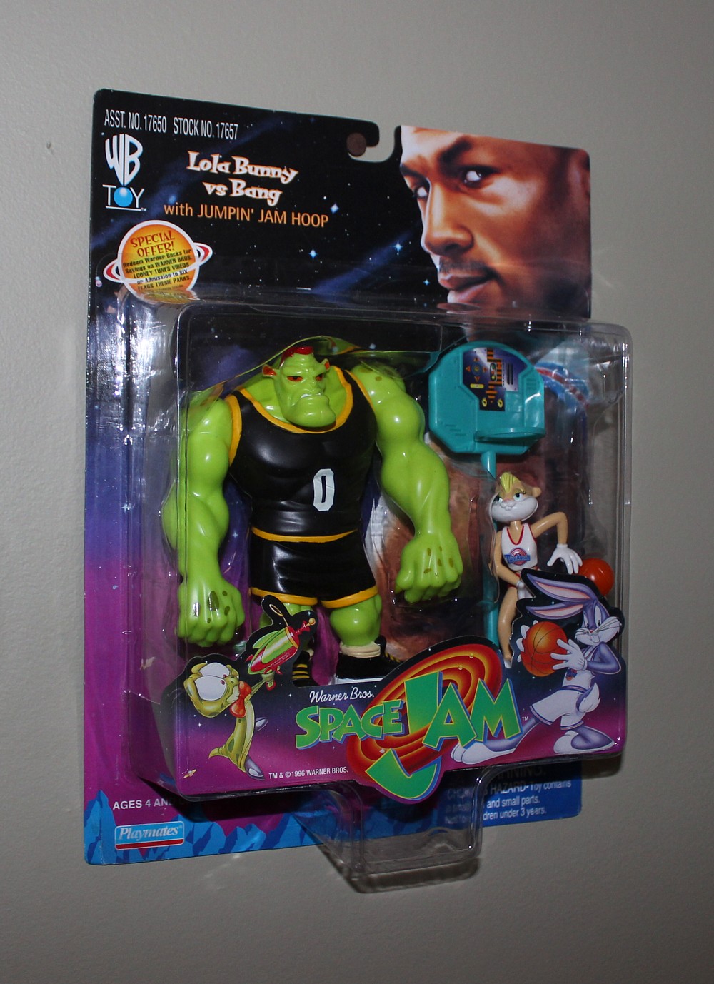 Michael Jordan Space Jam: Lola Bunny vs Bang Figure MOC 1996 | Comic ...