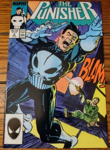 PUNISHER 4 1987 VF+ 8.5  1ST APPEARANCE OF MICROCHIP  