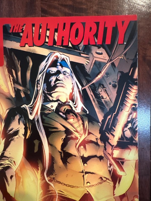 The Authority #10 (2009)