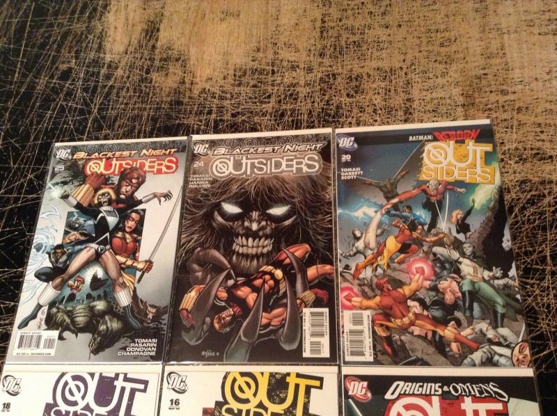 Lot Of 6 Outsiders DC Comic Books # 15 16 18 20 24 25 Awesome Issues WOW!!!!! E4