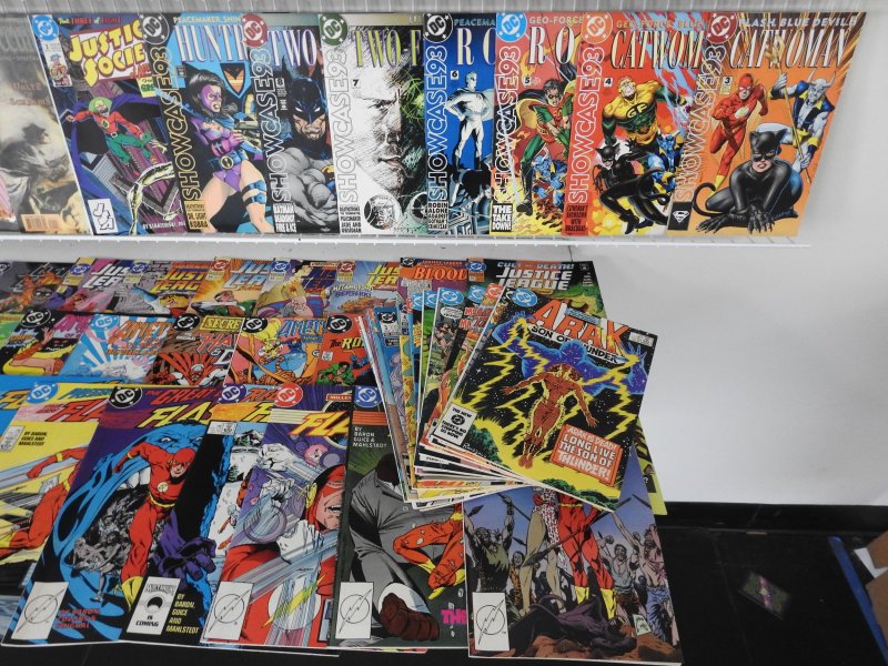 Huge Lot of 200+ Comics W/ Flash, Superman, Lobo +More! Avg. FN+ Condition!