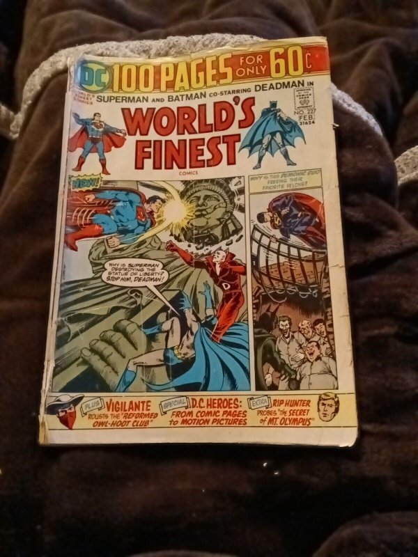 WORLD'S FINEST 227 (DC, 1975) 100 pages giant bronze age batman superman joker