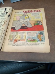 Tom & Jerry Funhouse #215 gold key 1963 silver age droopy spike and tyke Cover!