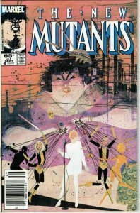 New Mutants #31 (1983) - 8.0 VF *Saturday Night Fight*