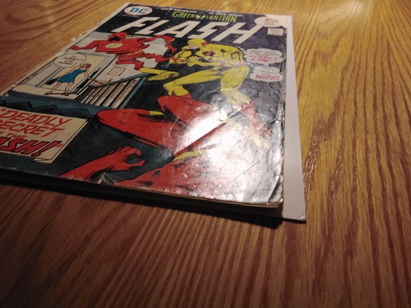 The Flash #233 (1975)