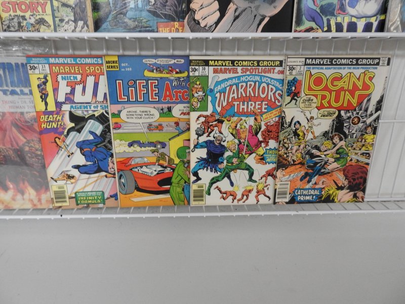 Huge Lot 88 Comics W/ Howard the Duck, Shadow, Human Fly, +More! Avg VG/FN !