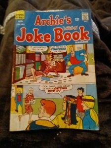 Archie’s Joke Book #135 (April 1969) mlj Comics Silver age hippie cover mod