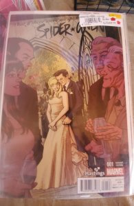 Spider-Gwen #1 Hastings Cover (2015)