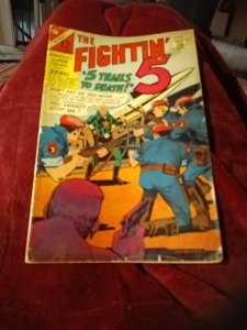 FIGHTIN 5 #39 1966 CHARLTON SUPER-SQUAD MEETS ZERU MONTES/ BACHE-art Mastroserio