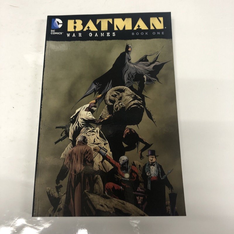 Batman War Games (2015) TPB • Vol # 1 • DC Comics • Andersen Gabrych •Willingham