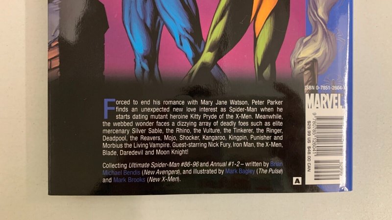 Ultimate Spider-Man Vol. 8 Hardcover Brian Michael Bendis 