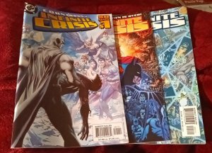 Countdown to 1 Infinite Crisis 1 & 2 Death of Ted Kord Blue beetle 2005 lot run