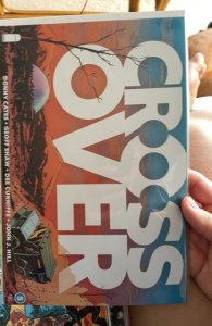 Crossover #5 (2021) Crossover 