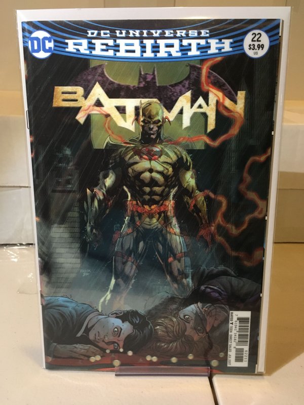 Batman #21 and #22 Set (2017)  Lenticular Variants!  The Button!