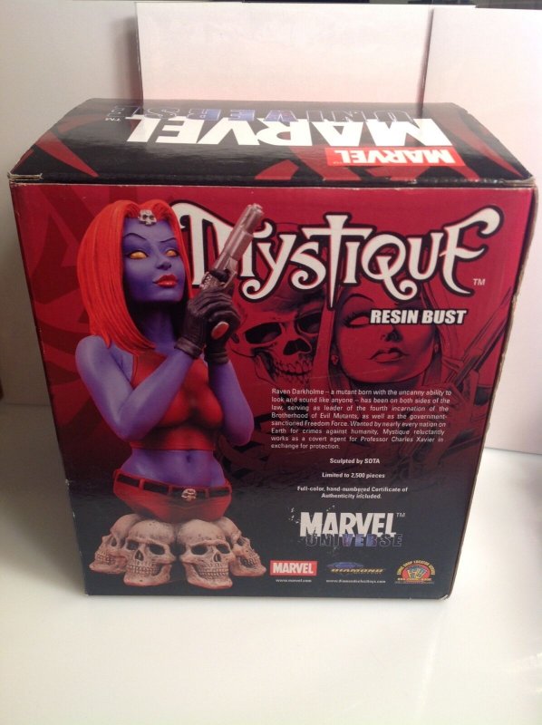    Diamond Select Toys Mystique resin mini-bust MIB #0485/2500 2004 Marvel X-Men