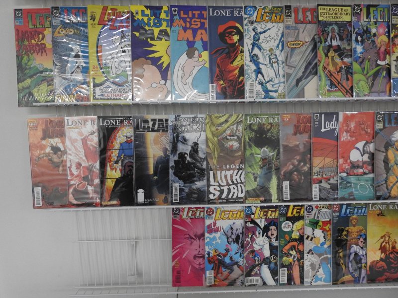 Huge Lot 111 Comics W/ Legion, Lobo, Lone Ranger, +More! Avg VF- Condition!