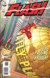 Flash (2nd Series) #237 VF ; DC | Daily Planet Cover
