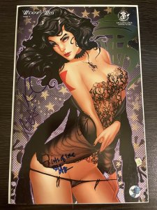 WIDOWS WEB #1 BLACK WIDOW GREGORY EXCLUSIVE ECCC SIGNED RISQUE COVER LTD 125 NM+