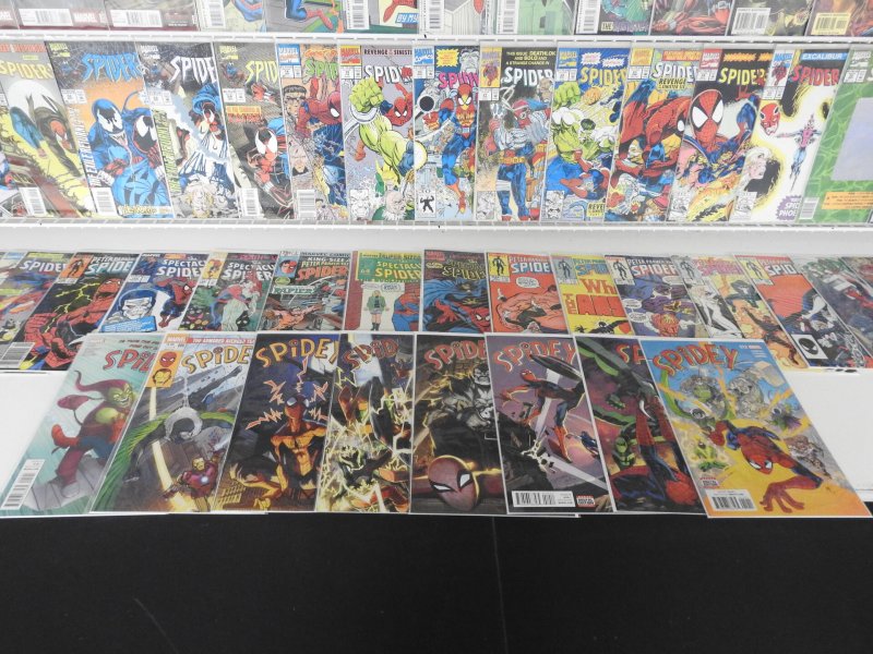 Huge Lot 140+ Comics W/ Spider-Man, Wolverine, X-Men! Avg VF/NM Condition!