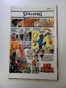 The Incredible Hulk #214 (1977) FN condition  subscription fold