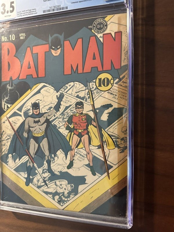 Batman #10 CGC 3.5 Catwoman appears in new costume Golden Age DC Comics 1942
