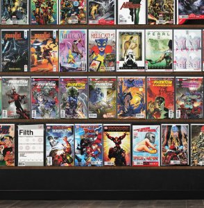 Huge Lot 150+ Comics with Unknown Soldier, Paper Girls & More!