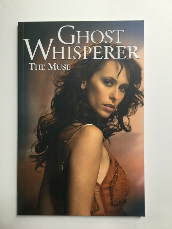 Ghost Whisperer The Muse Tpb Softcover Sc Near Mint Nm Idw