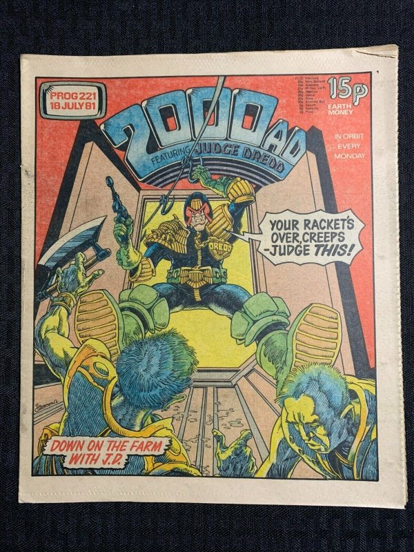 1981 July 18 2000 A.D. JUDGE DREDD #221 VG/FN 5.0 Strontium Dog Carlos Eiquerra